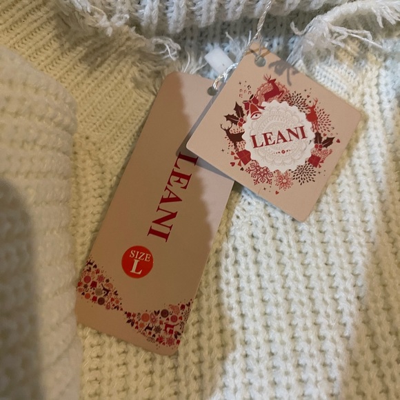 Sweater - Picture 2 of 3